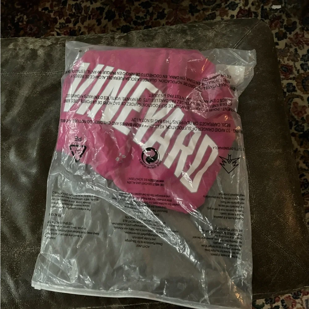 1987 Label Martha’s Vineyard Long Sleeve Shirt - Picture 2 of 2